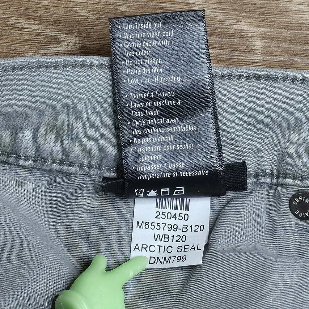 PAIGE Federal Jeans Men's 32 Arctic Sea Gray Transcend Slim Straight Minimalist